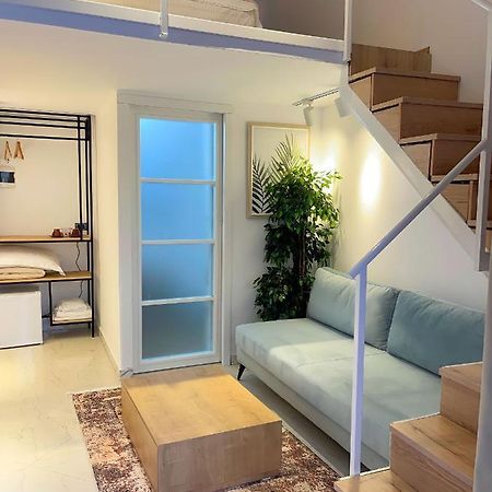 Duplex Lungomare Suites Vlorë エクステリア 写真