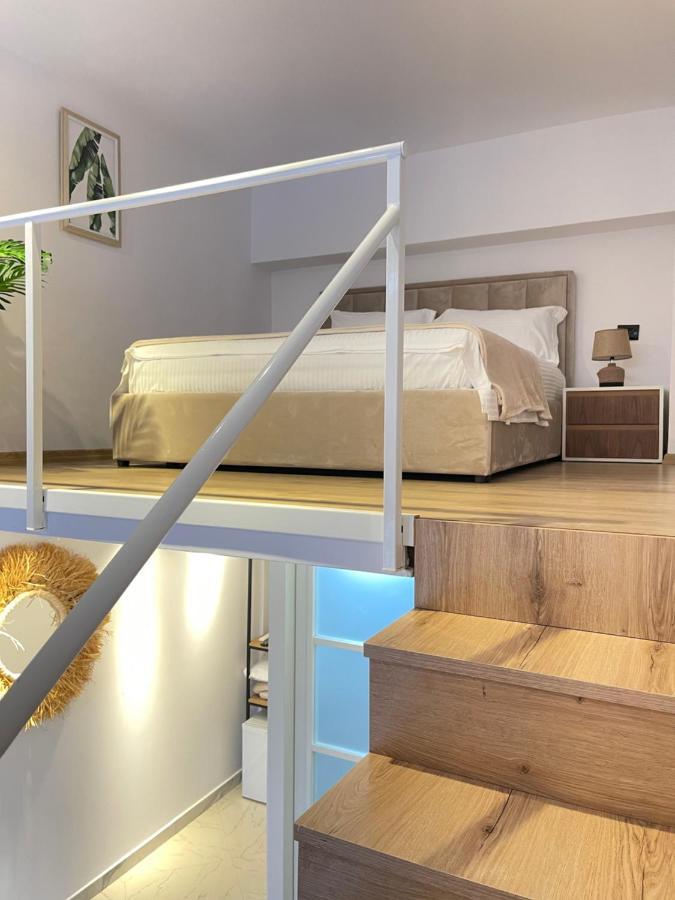 Duplex Lungomare Suites Vlorë エクステリア 写真