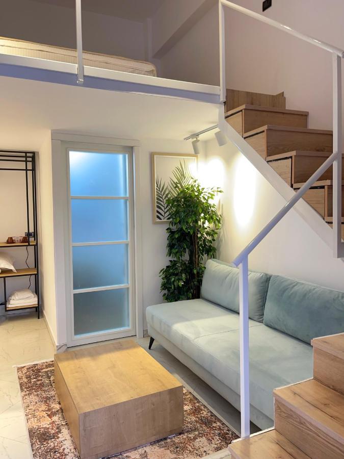 Duplex Lungomare Suites Vlorë エクステリア 写真