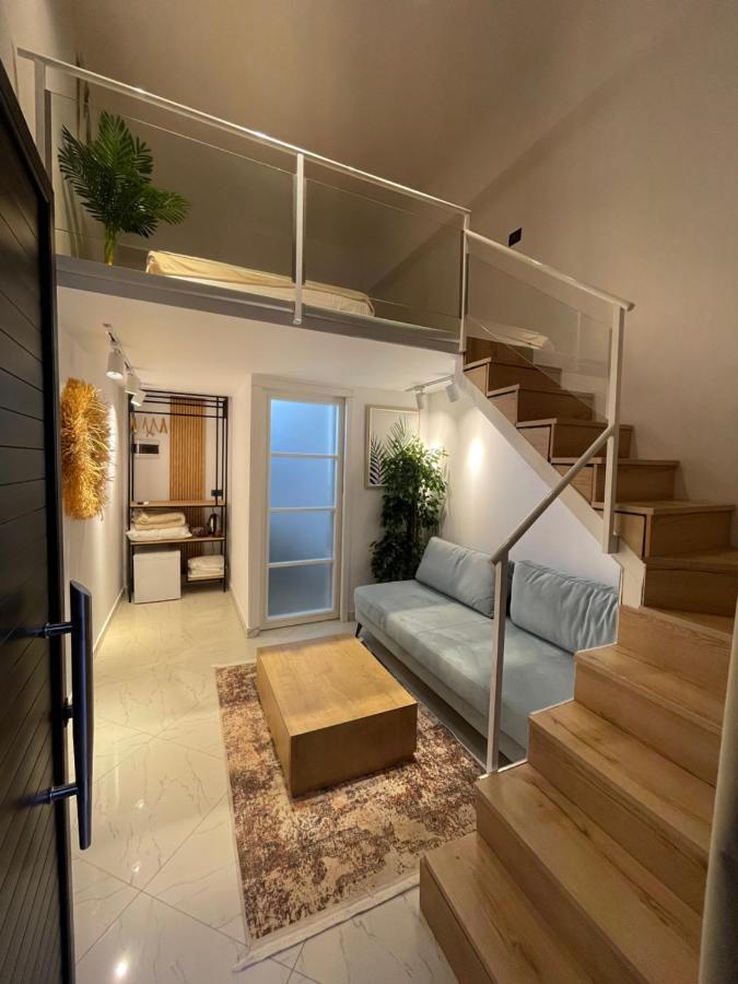Duplex Lungomare Suites Vlorë エクステリア 写真