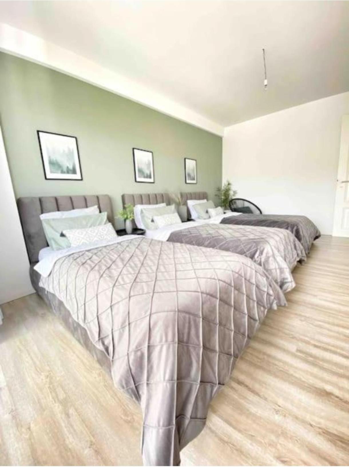 Duplex Lungomare Suites Vlorë エクステリア 写真