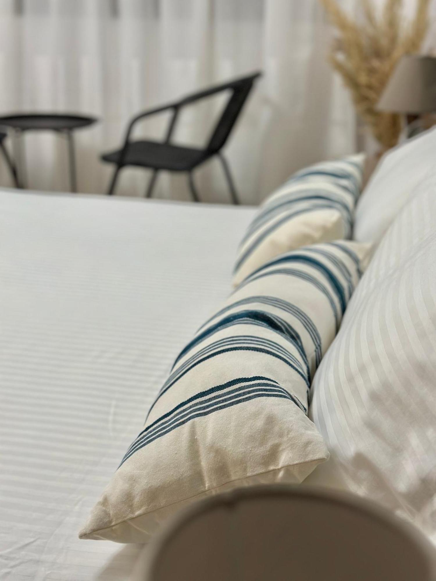 Duplex Lungomare Suites Vlorë エクステリア 写真