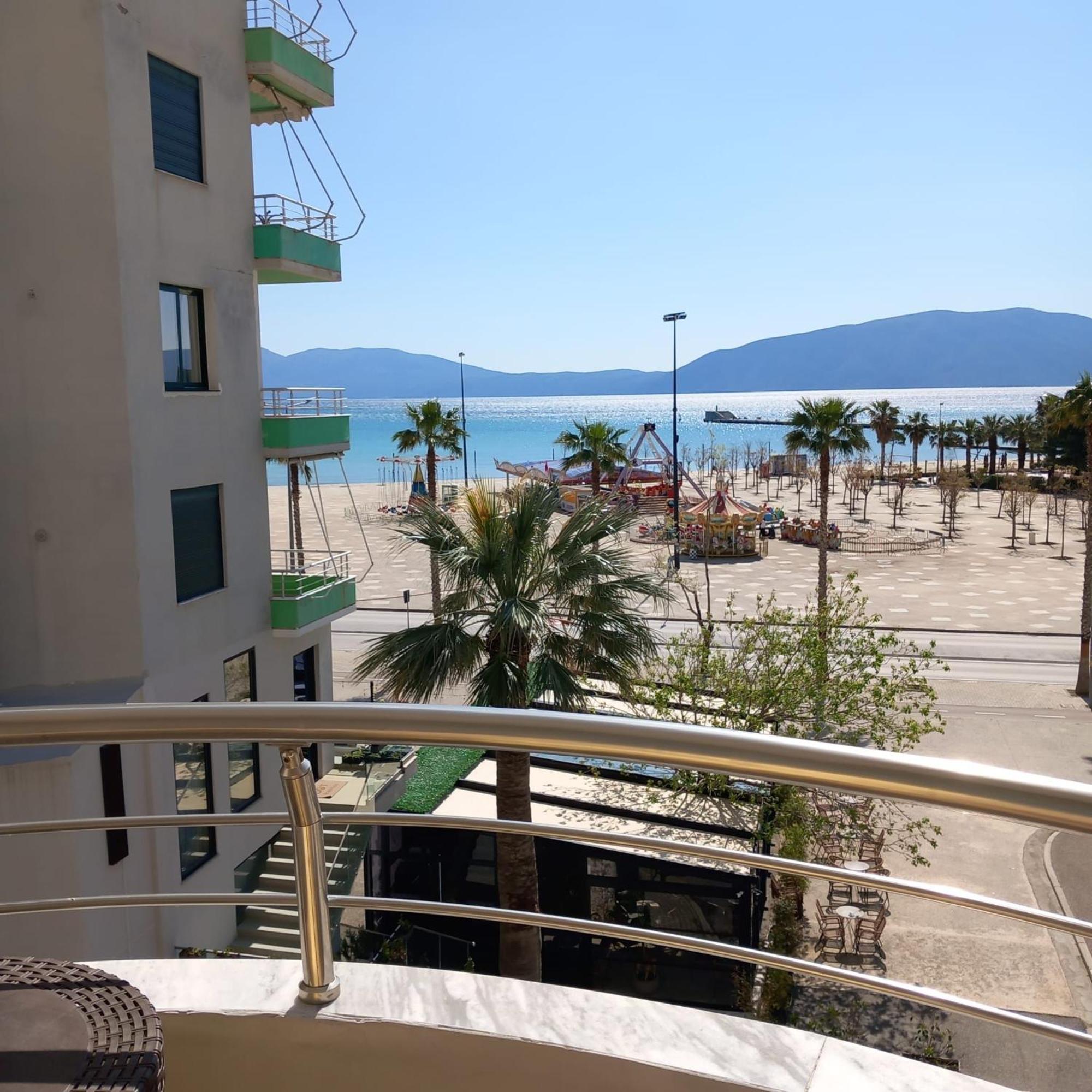 Duplex Lungomare Suites Vlorë 部屋 写真